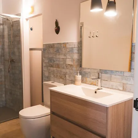 Casa Super Acollidora Completament Reformada בית נופש *