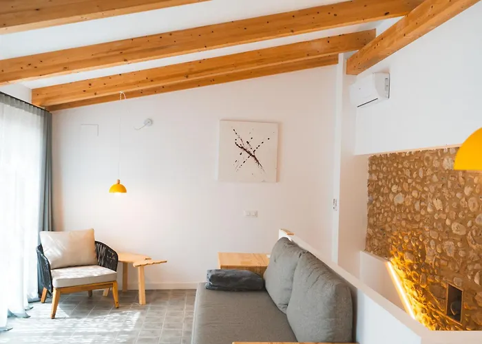 Casa Super Acollidora Completament Reformada * Saldet